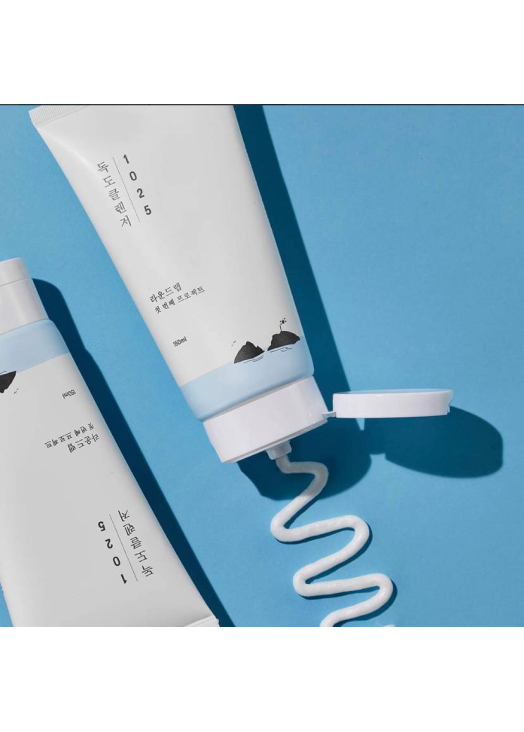 М’яка пінка для вмивання Round Lab 1025 Dokdo Cleanser