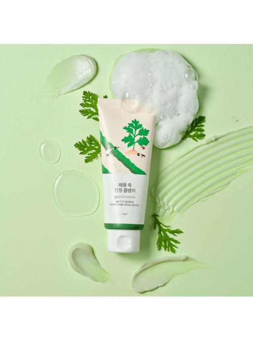 Успокаивающая пенка с морской полынью Round Lab Mugwort Calming Cleanser